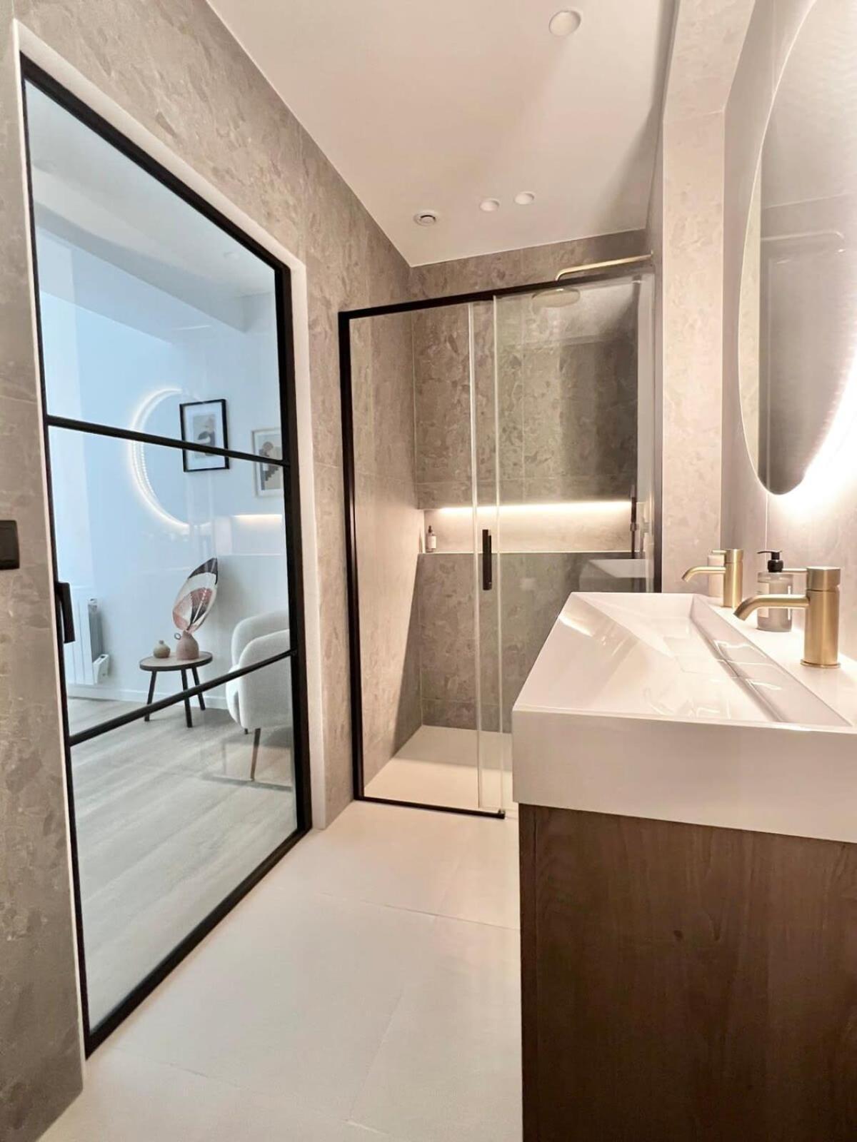 Appartement Magnifique Familial Et Spacieux - 6p - Flat-guest Parijs